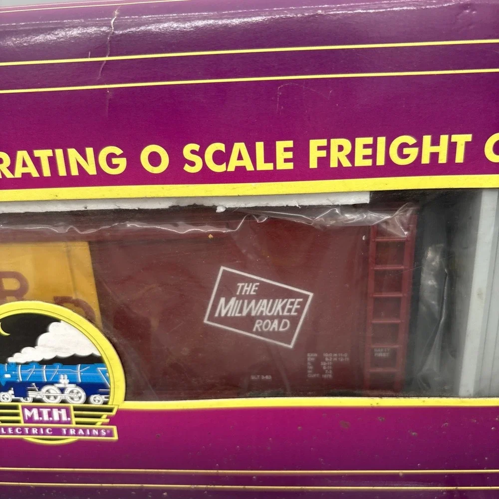 MTH RailKing 20-94060 Milwaukee Road  Operating Reefer Car (#2864) RARE